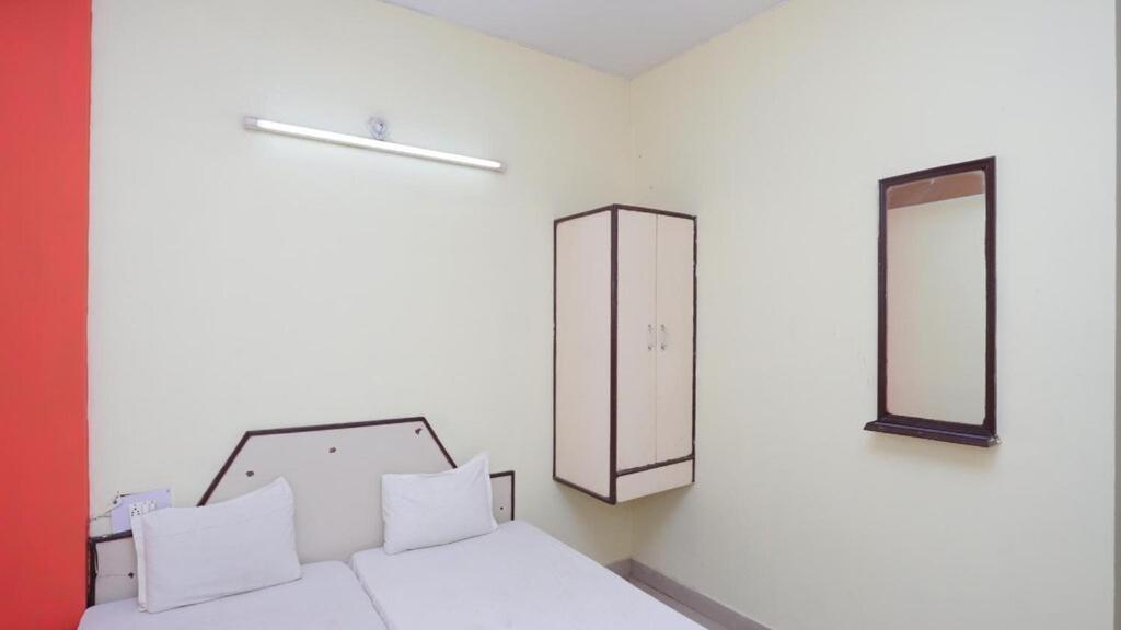 Hotel Mohan By Wb Inn Агра Екстер'єр фото